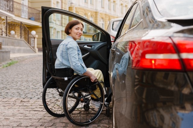 Mit Handicap ins Auto – dank Umbauten kein Problem.